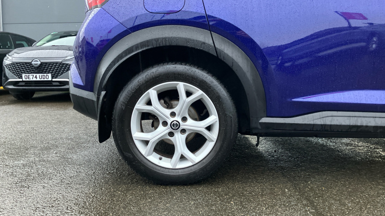 Nissan Juke 1.0 DiG-T 114 N-Connecta 5dr Petrol Hatchback